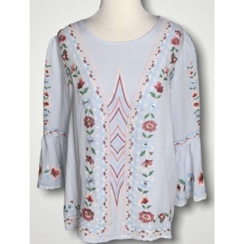 Umgee Floral Embroidered Bell Cuff Round Neck Chambray Boho Casual Blouse Medium